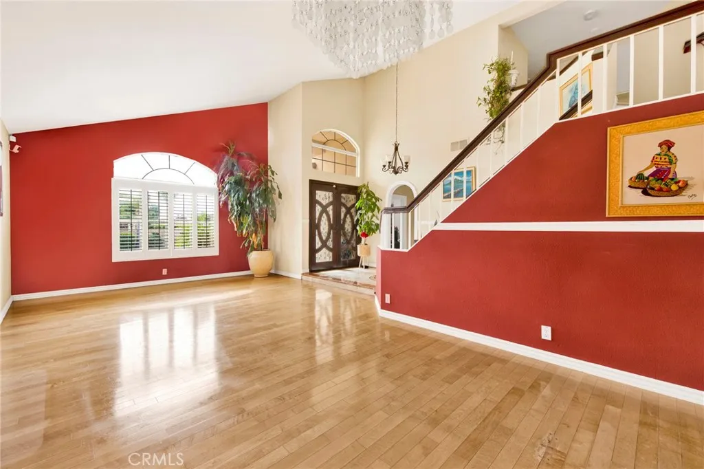 970 W Norwood Street, Rialto, California 92377 home-pic-3