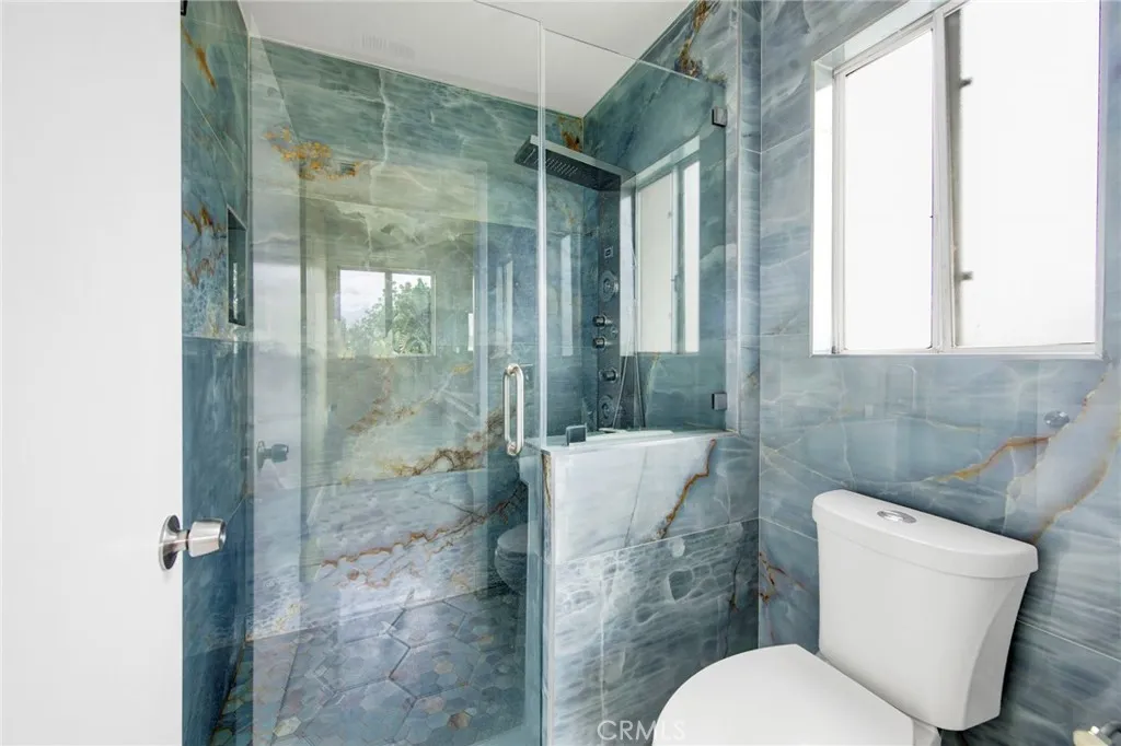 970 W Norwood Street, Rialto, California 92377 home-pic-11