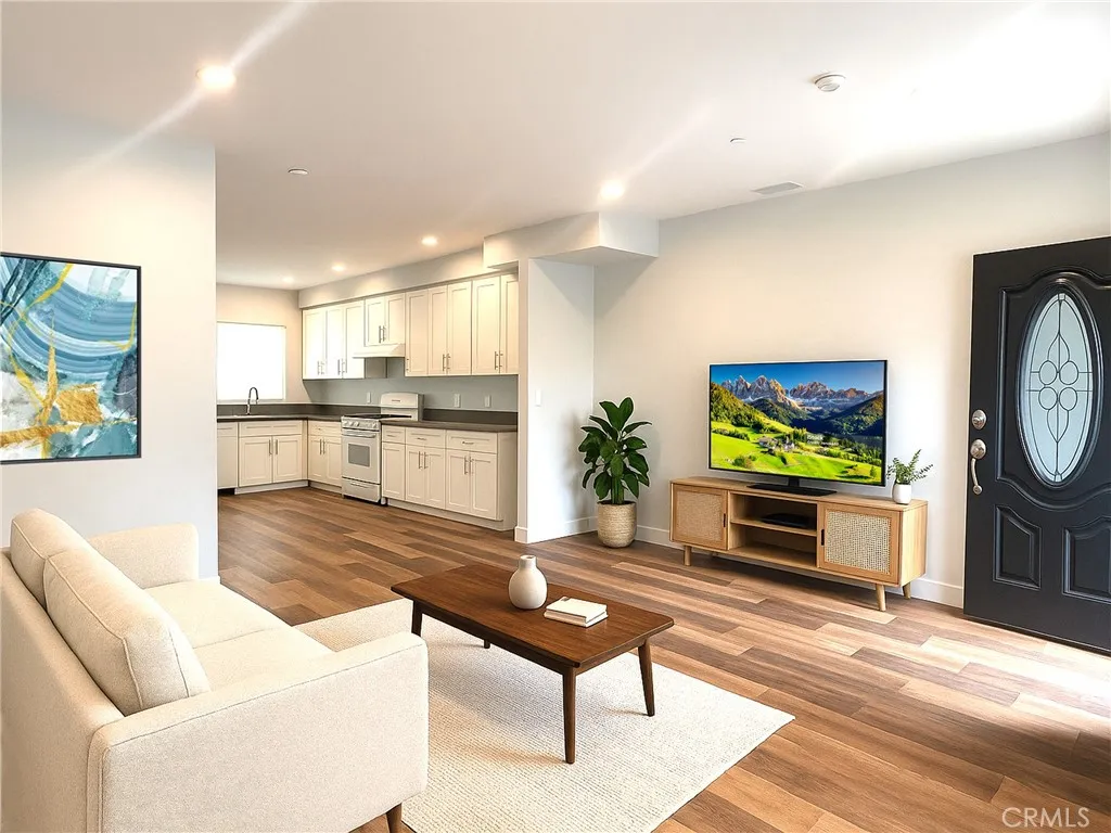 300 E Alhambra Road E, Alhambra, California 91801 home-pic-9