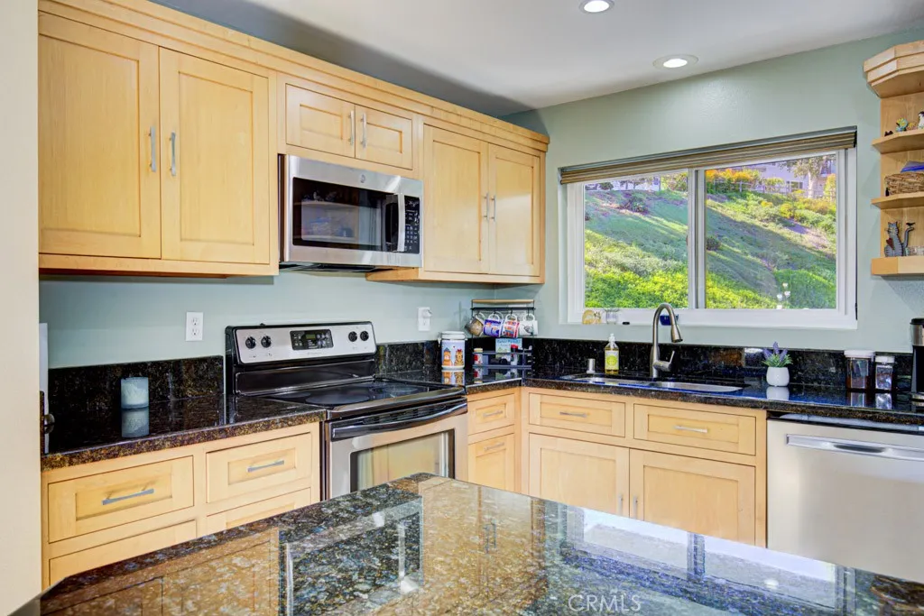 3338 Punta Alta 1g, Laguna Woods, California 92637 home-pic-12