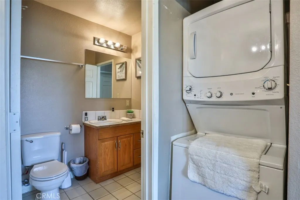 306 E Foothill, Glendora, California 91741 home-pic-11