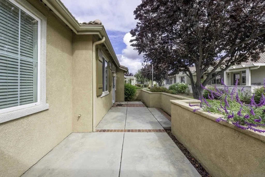 1645 Beaver Creek A, Beaumont, California 92223 home-pic-32