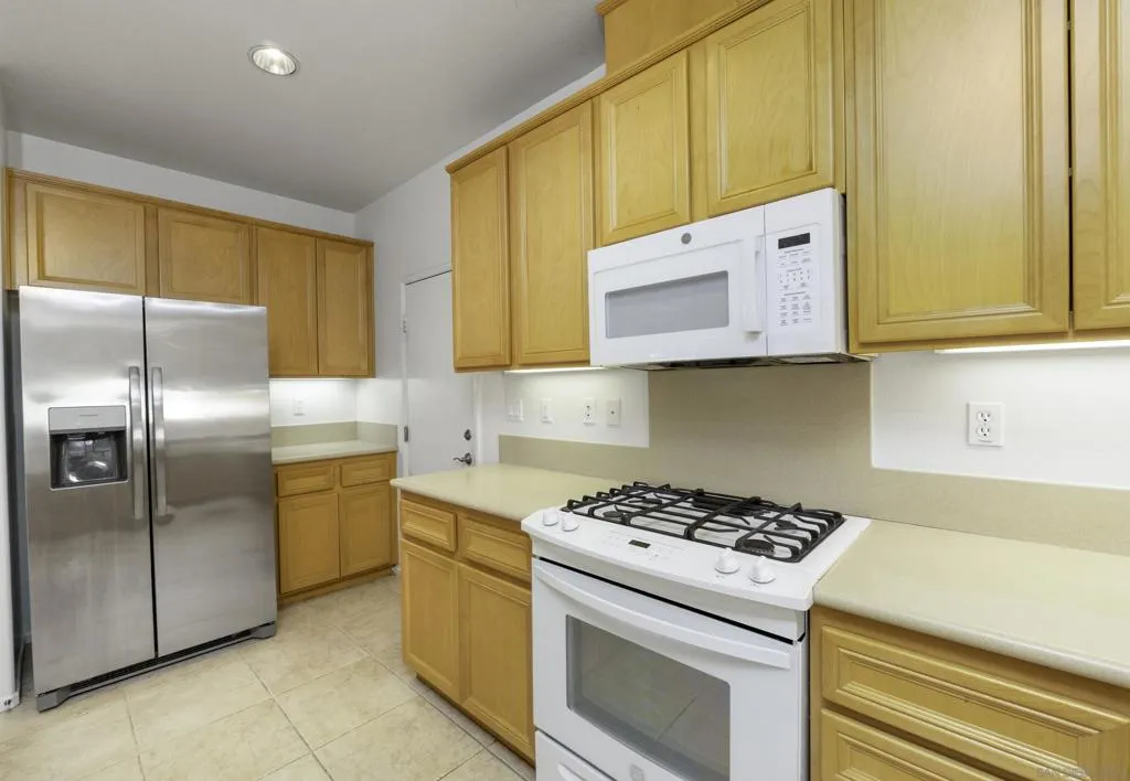 1645 Beaver Creek A, Beaumont, California 92223 home-pic-7