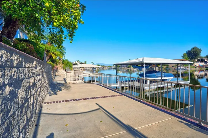 30489 Sea Horse Circle, Canyon Lake, California 92587
