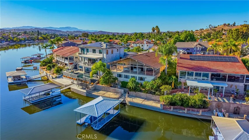 30489 Sea Horse Circle, Canyon Lake, California 92587