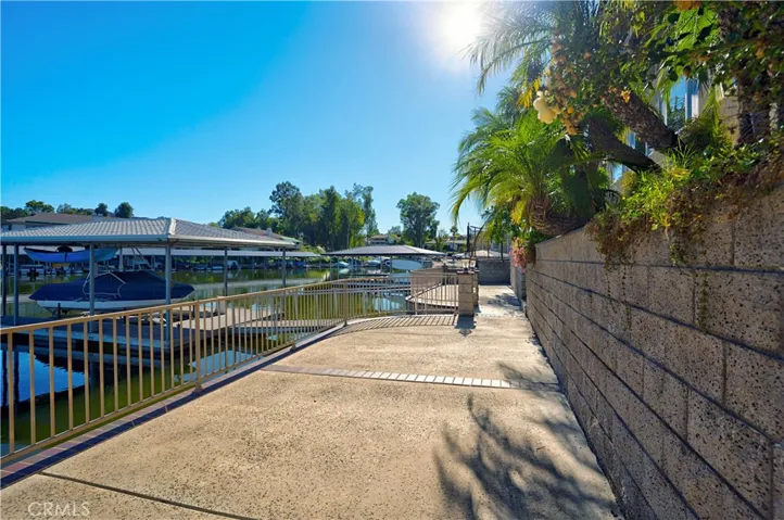 30489 Sea Horse Circle, Canyon Lake, California 92587