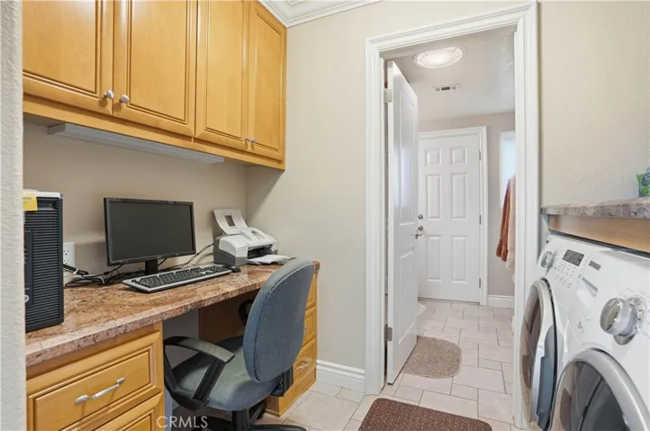 30489 Sea Horse Circle, Canyon Lake, California 92587