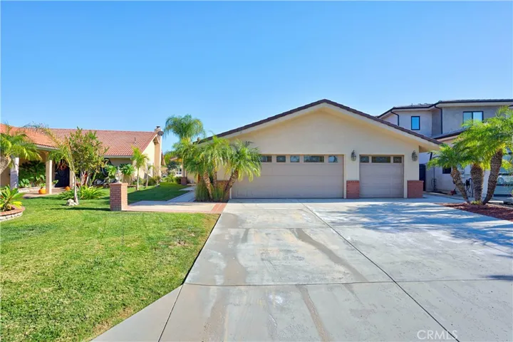 30489 Sea Horse Circle, Canyon Lake, California 92587