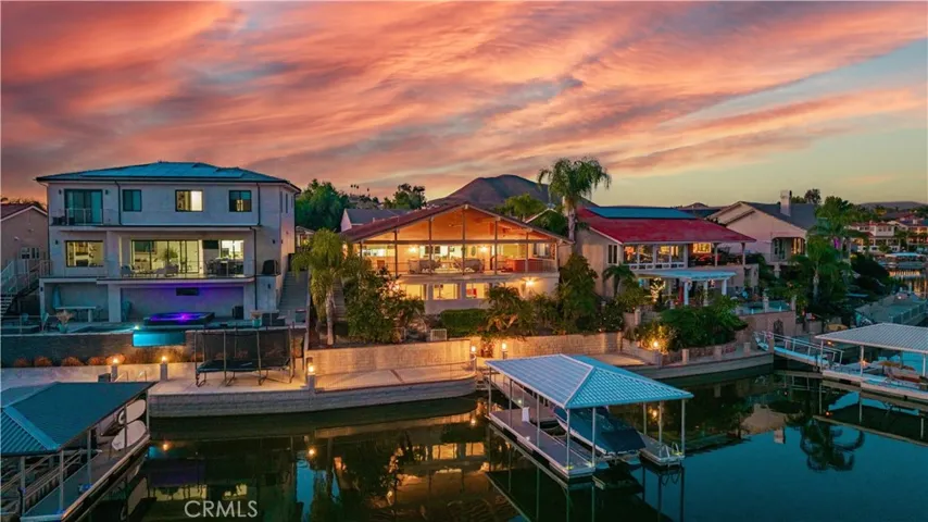 30489 Sea Horse Circle, Canyon Lake, California 92587