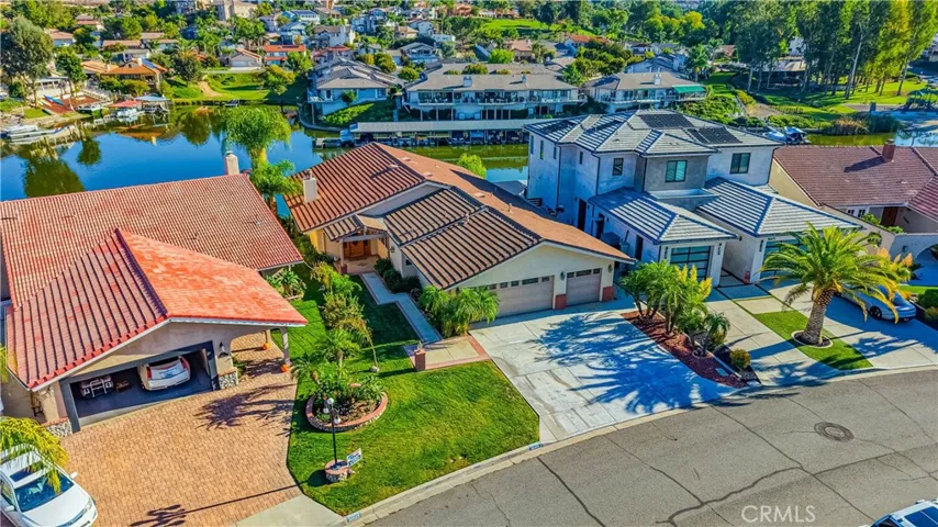 30489 Sea Horse Circle, Canyon Lake, California 92587