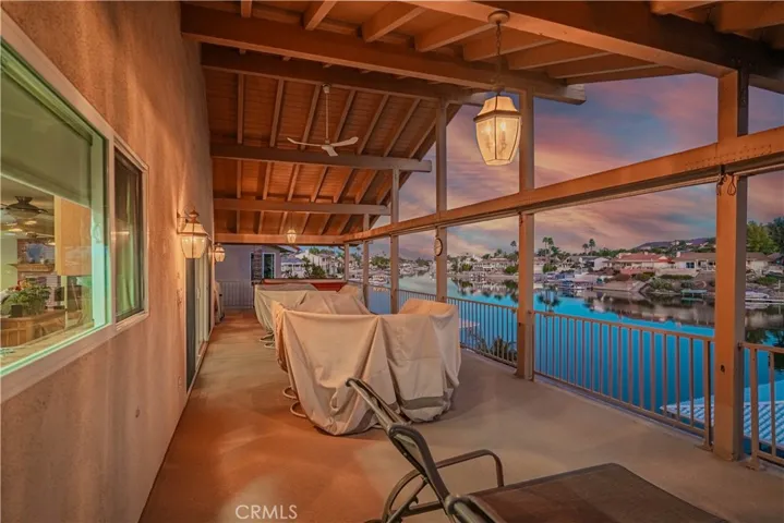 30489 Sea Horse Circle, Canyon Lake, California 92587