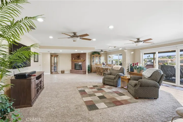 30489 Sea Horse Circle, Canyon Lake, California 92587
