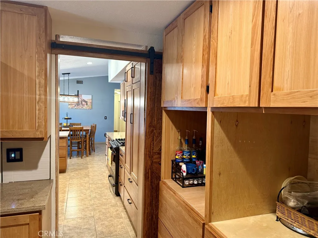 14868 Orange, Hesperia, California 92345 home-pic-7