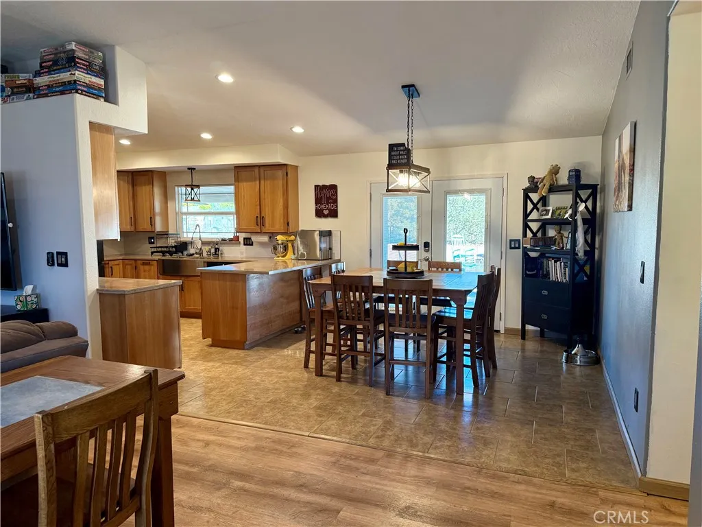 14868 Orange, Hesperia, California 92345 home-pic-3
