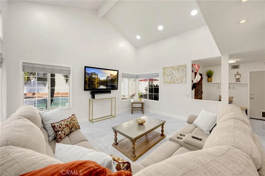 20700 Aspenwood, Diamond Bar, California 91789 home-pic-6