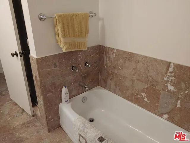 primary tub