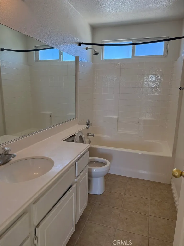 1657 Stone Creek, Beaumont, California 92223 home-pic-22