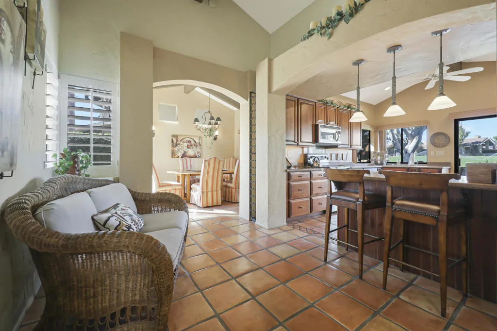 360 Running Springs Drive, Palm Desert, California 92211 home-pic-9
