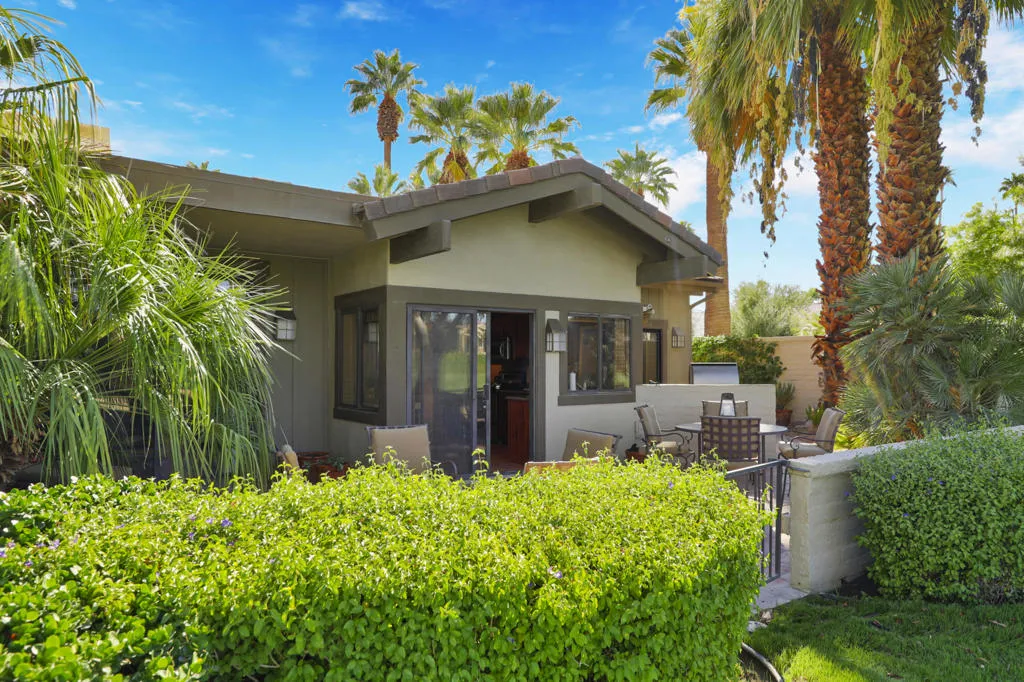 360 Running Springs Drive, Palm Desert, California 92211 home-pic-31