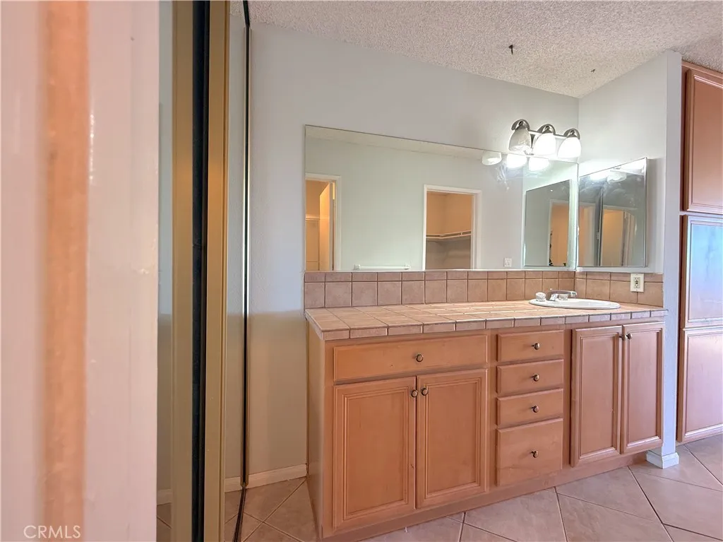 2805 E 3rd 21, Long Beach, California 90814 home-pic-13