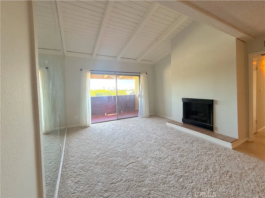 2805 E 3rd 21, Long Beach, California 90814 home-pic-3