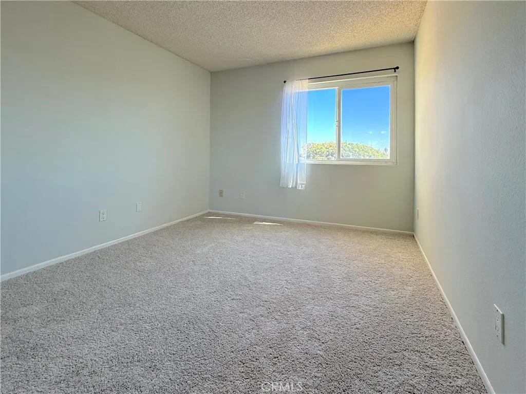 2805 E 3rd 21, Long Beach, California 90814 home-pic-15