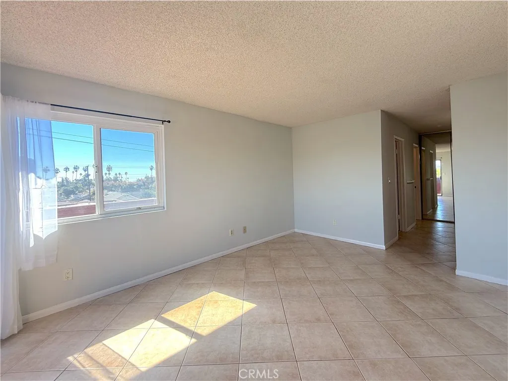 2805 E 3rd 21, Long Beach, California 90814 home-pic-9