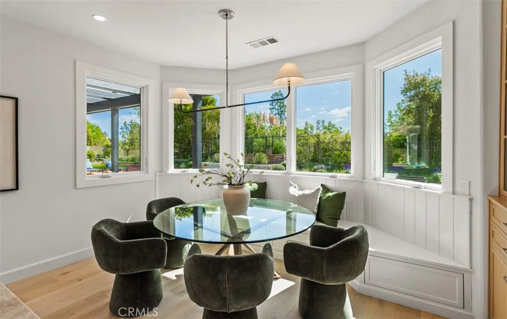 38 Royal Saint George, Newport Beach, California 92660 home-pic-20