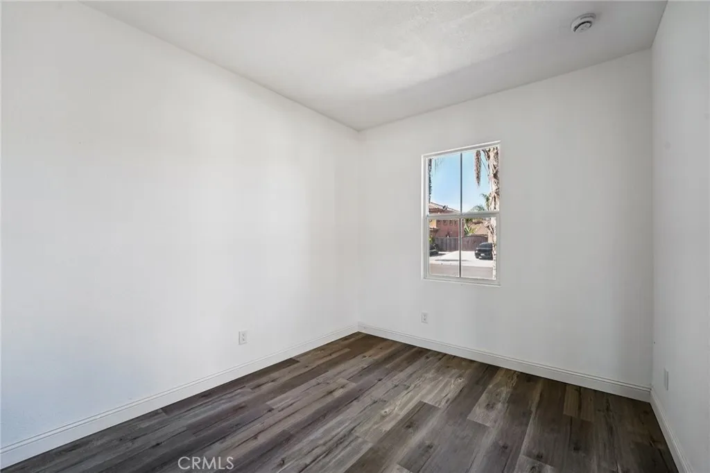 974 Paintbrush Trail, Hemet, California 92545 home-pic-11