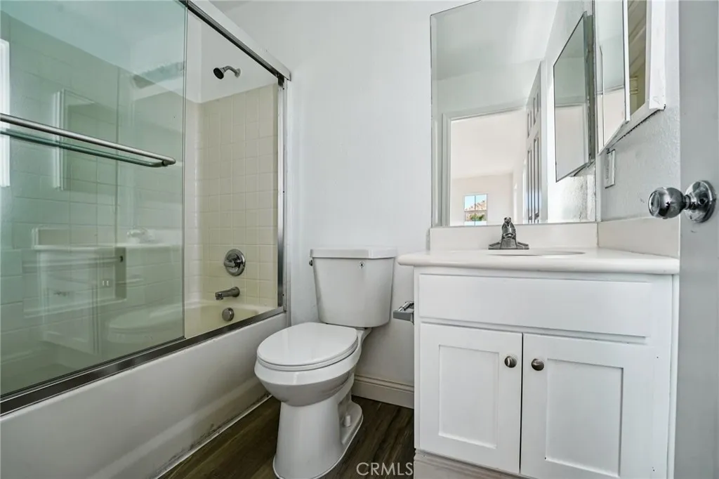 974 Paintbrush Trail, Hemet, California 92545 home-pic-15