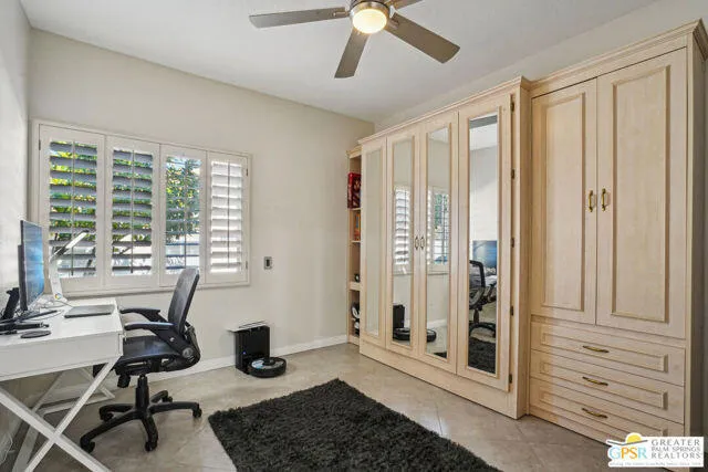 364 Oak lower level bedrm