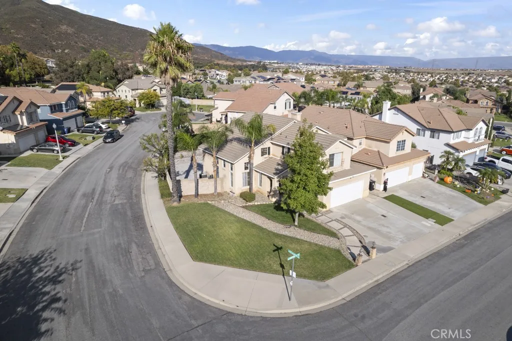 14874 Southend, Fontana, California 92336 home-pic-42