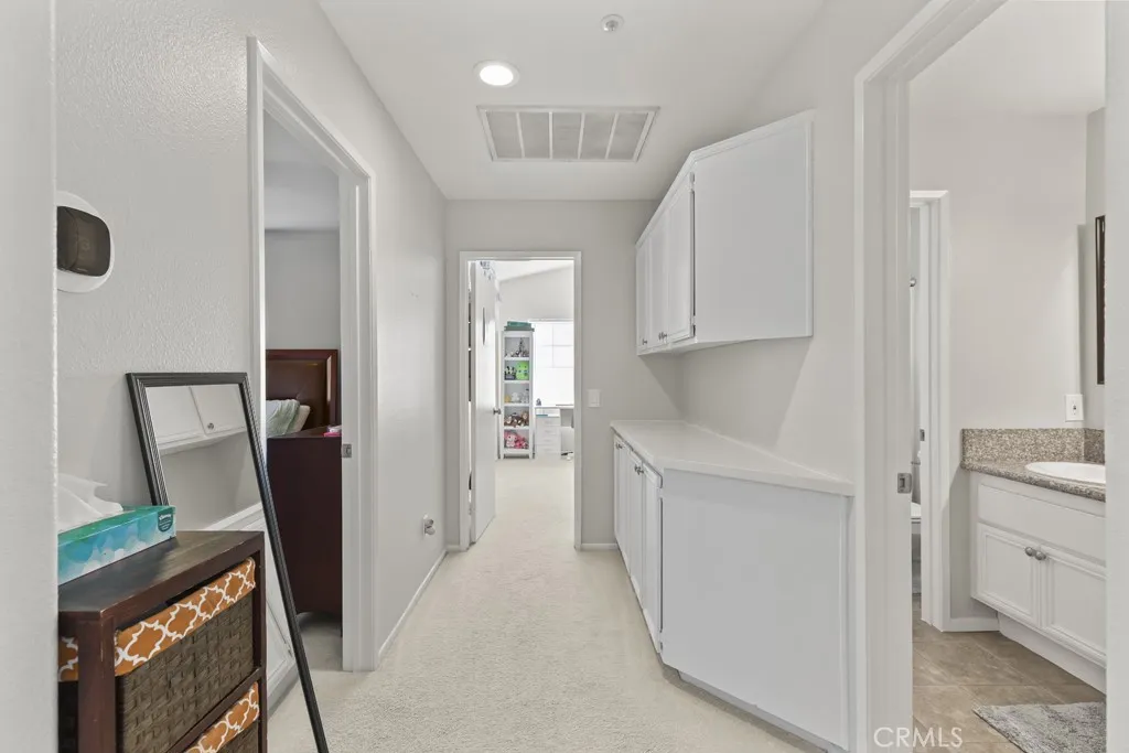 14874 Southend, Fontana, California 92336 home-pic-32