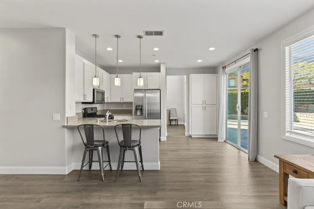14874 Southend, Fontana, California 92336 home-pic-14