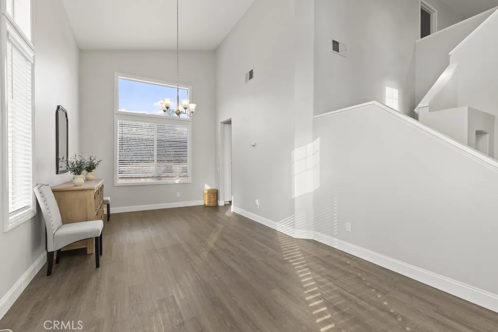14874 Southend, Fontana, California 92336 home-pic-8