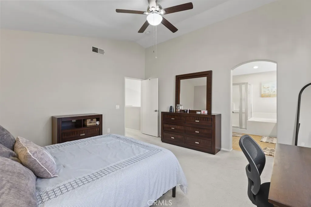 14874 Southend, Fontana, California 92336 home-pic-28
