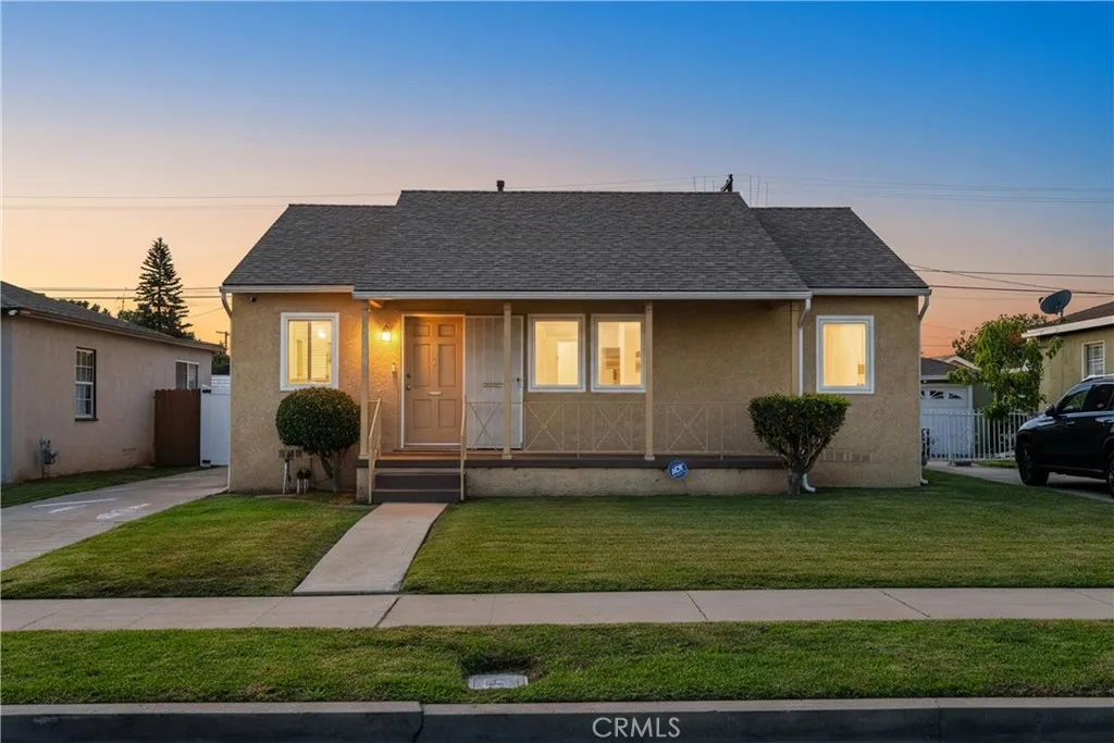 2030 W 95th, Los Angeles, California 90047 home-pic-0