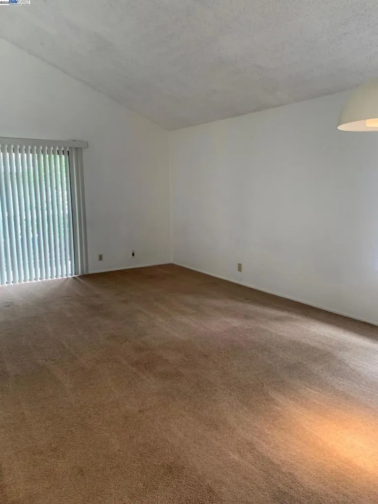 2485 Saint Helena Dr.  home-pic-11