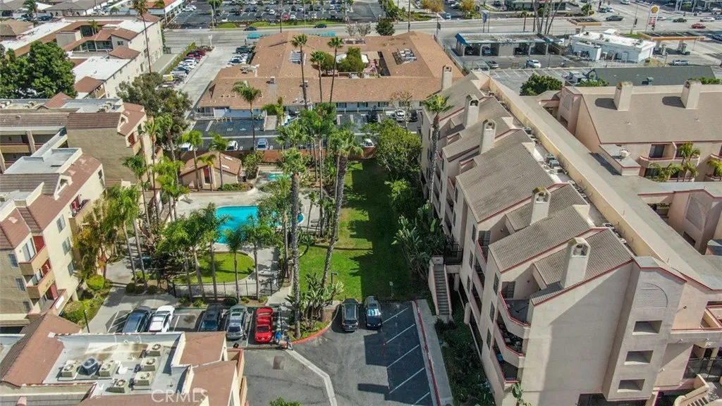 941 W Carson Street 106, Torrance, California 90502 home-pic-39
