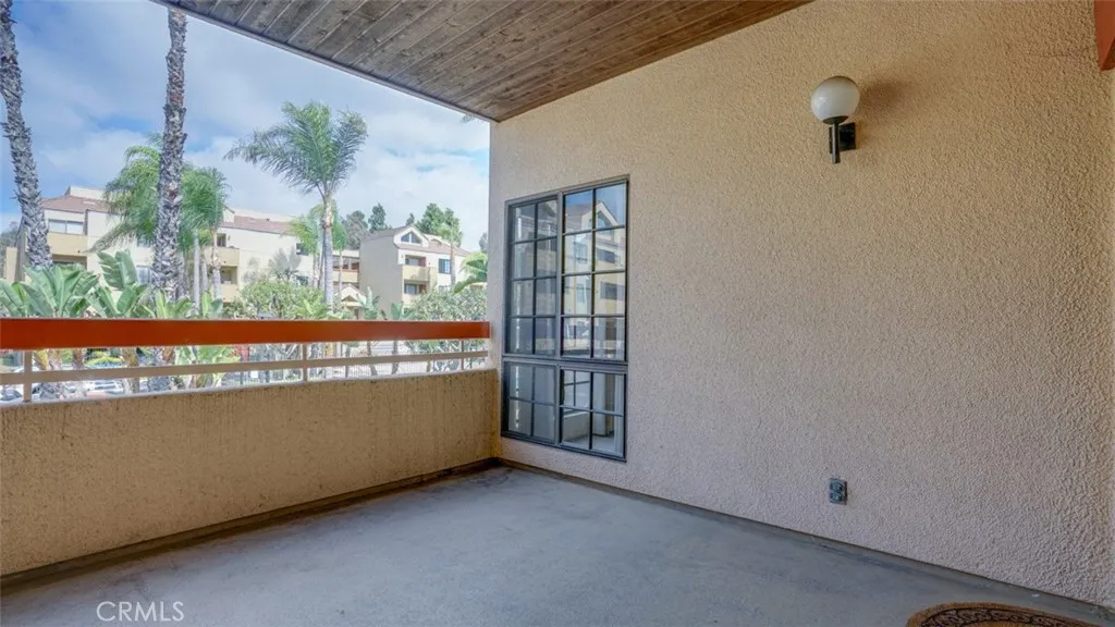 941 W Carson Street 106, Torrance, California 90502 home-pic-14