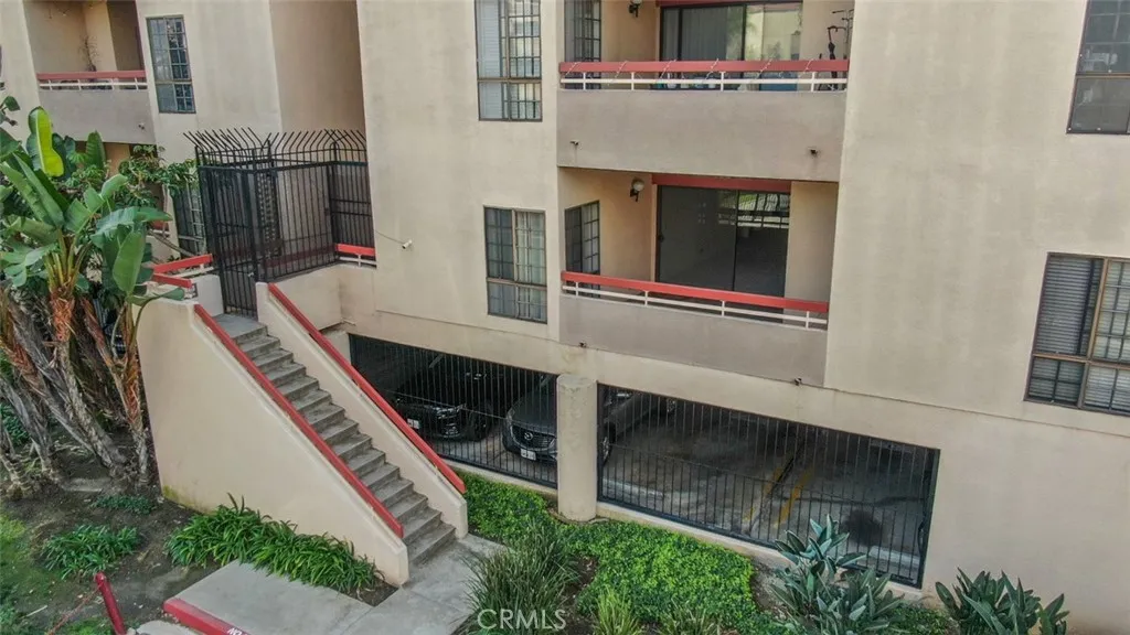 941 W Carson Street 106, Torrance, California 90502 home-pic-37
