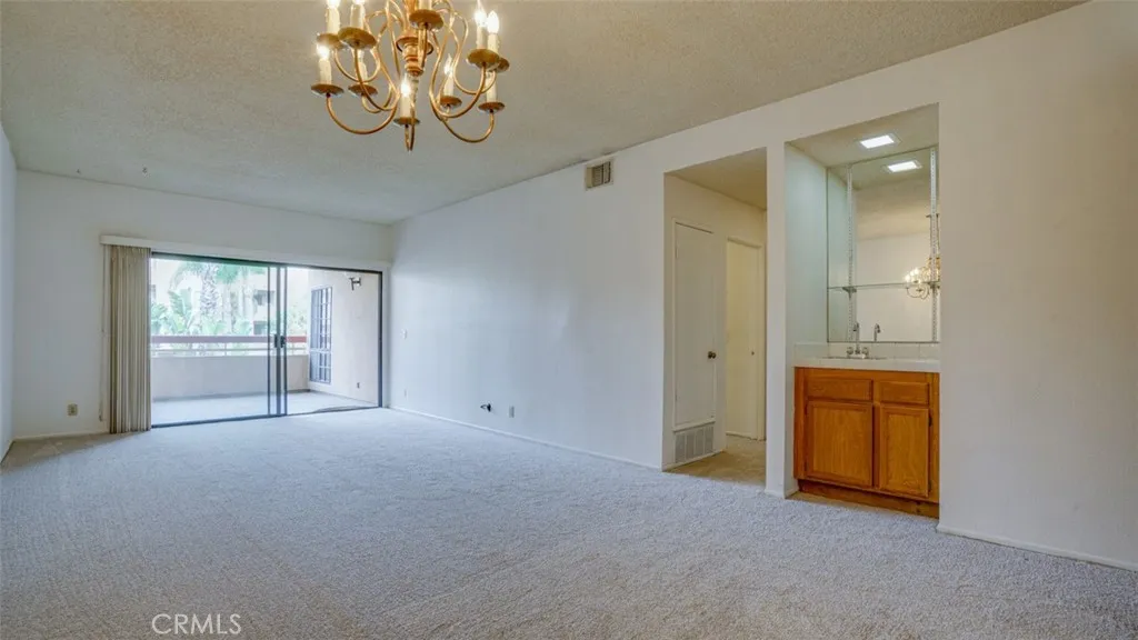 941 W Carson Street 106, Torrance, California 90502 home-pic-11