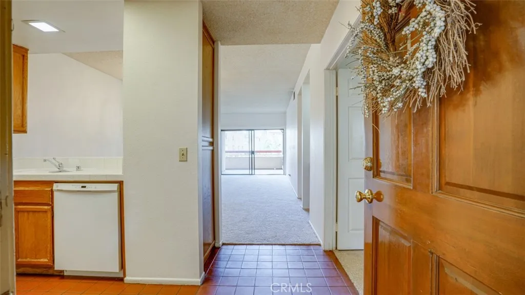 941 W Carson Street 106, Torrance, California 90502 home-pic-7