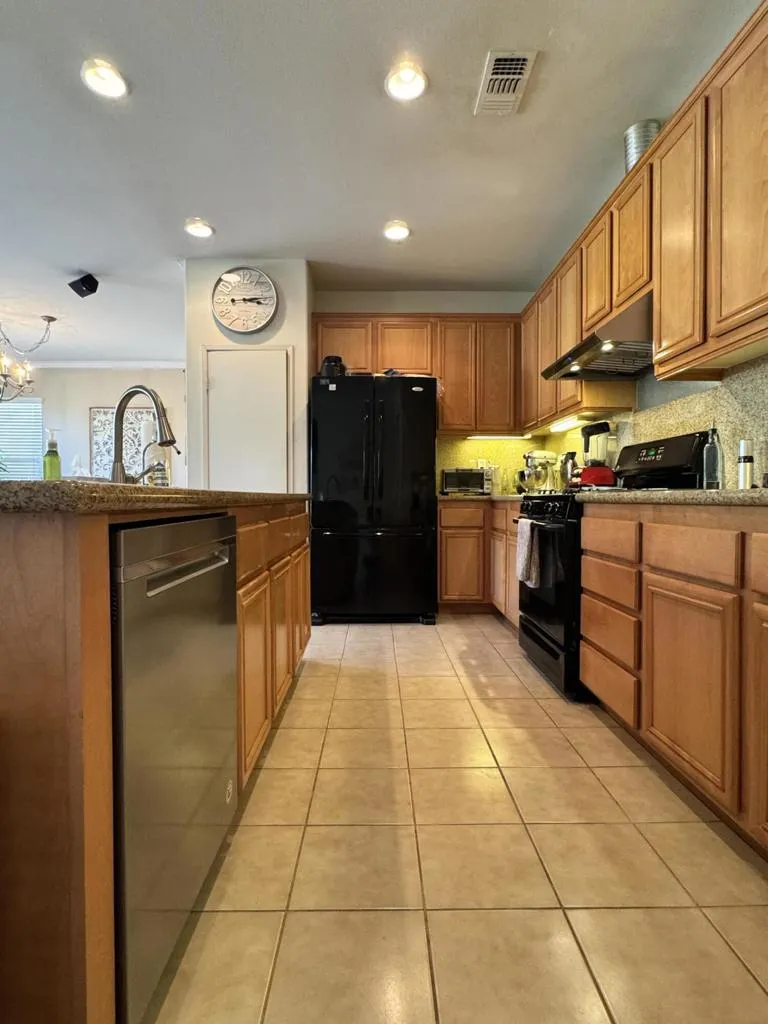 82774 Matthau Drive, Indio, California 92201 home-pic-2