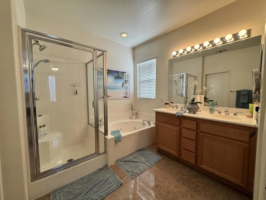 82774 Matthau Drive, Indio, California 92201 home-pic-26