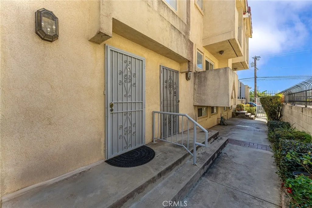 1213 W 168th Street C, Gardena, California 90247 home-pic-27