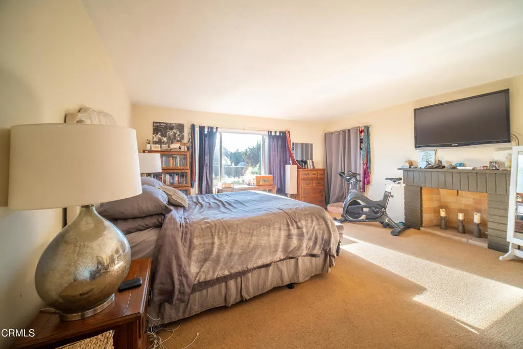2496 Parkway Drive, Camarillo, California 93010 home-pic-13
