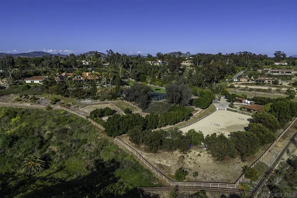 5305 La Crescenta, Rancho Santa Fe, California 92067 home-pic-15