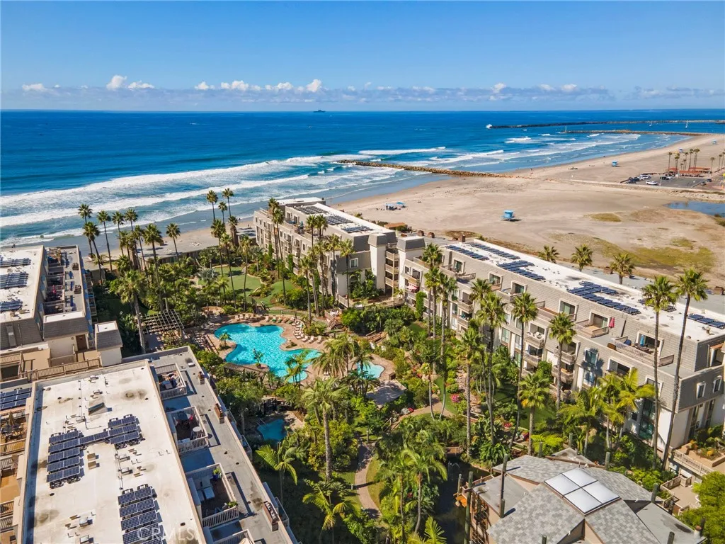 999 N Pacific Street F101, Oceanside, California 92054 home-pic-26