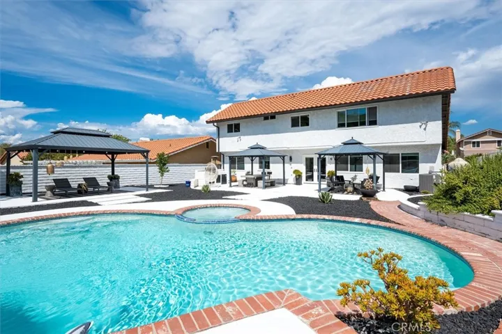 20376 Lisa Gail, Saugus, California 91350